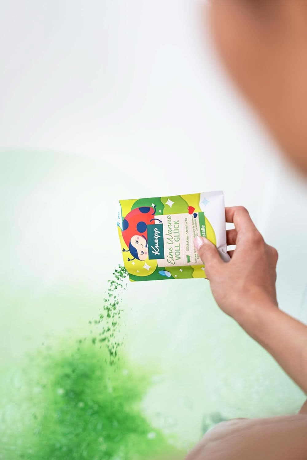 Kneipp, badekrystaller, med naturlige ekstrakter af stjernefrugt og lykkekløver, med en høj andel af Luisenhaller salt, 60 gram Brusebad og bad Naty Shop
