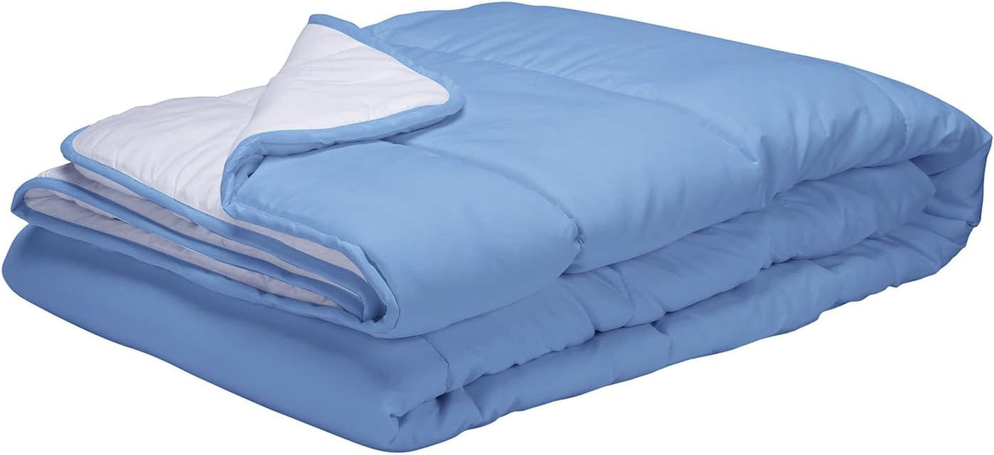 Pikolin Home - Vendbar dyne 300 G - Nordisk tofarvet fyld - Til tremmeseng 60 - Fjerfyldt, varm, åndbar, blå/hvid, 100 X 120 cm Dyner og dyner Naty Shop Standard titel