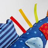 SIGIKID 40104 Aktiv fisk Babyaktivitet PlayQ Legetøj til børn piger og drenge anbefales fra 3 måneder flerfarvet Babylegetøj Naty Shop