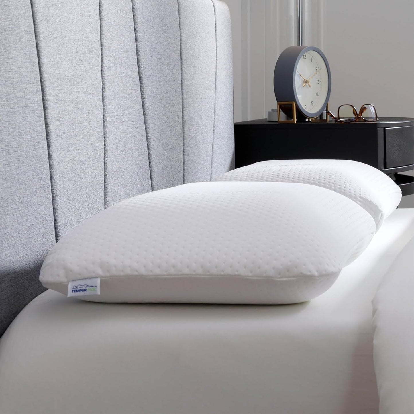 TEMPUR-PEDIC Symphony Pillow Lavet af memoryskum, Luksuriøs, Blød, Standard, Hvid Standardpuder Naty Shop 2018