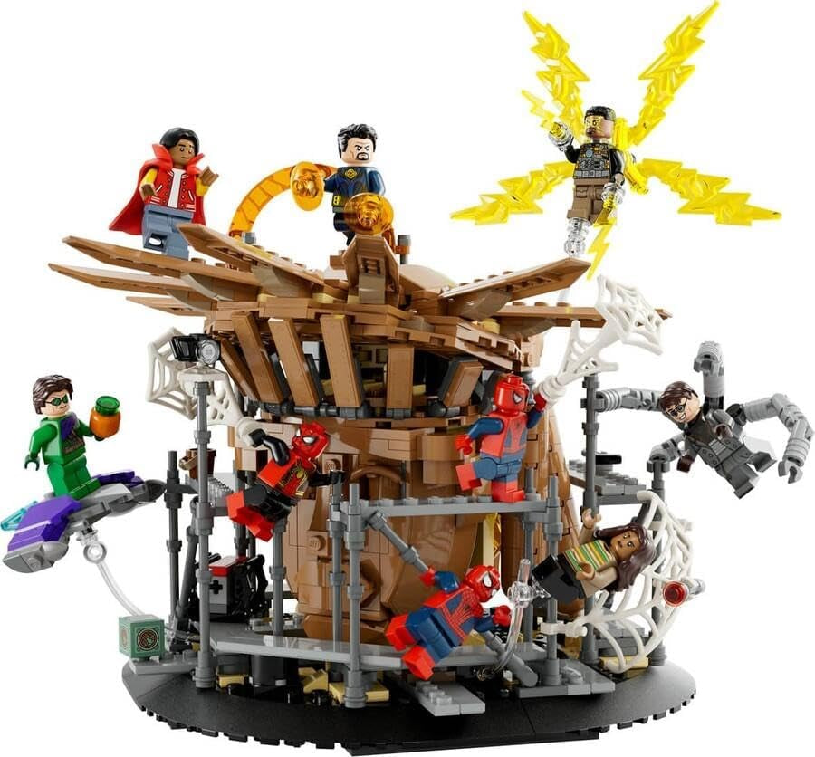 LEGO 76261 Marvel Spider-Man's Big Showdown, Spider-Man: No Way Home sæt med 3 minifigurer Peter Parker plus Green Goblin, Electro, Sandman, Ned, Doctor Strange og MJ, samlermodel Byggesæt Besuche den LEGO-Store
