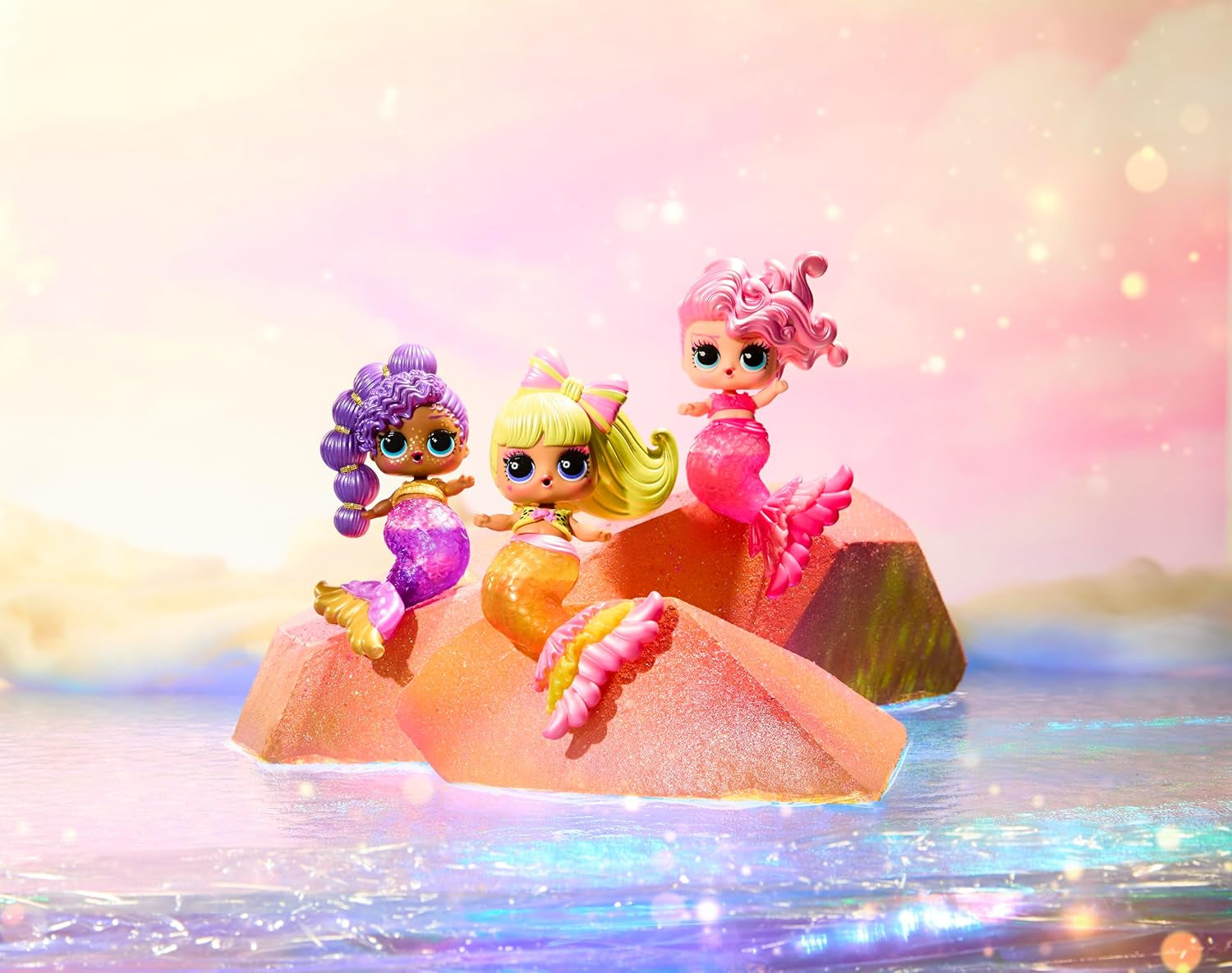 LOL overraskelse! Mermaids Makeover Magic Tots - Ægte lipgloss for dig og din dukke at lave selv, blande og skabe makeup, Sjov vandleg, 6 dukker at samle - Alders 4+