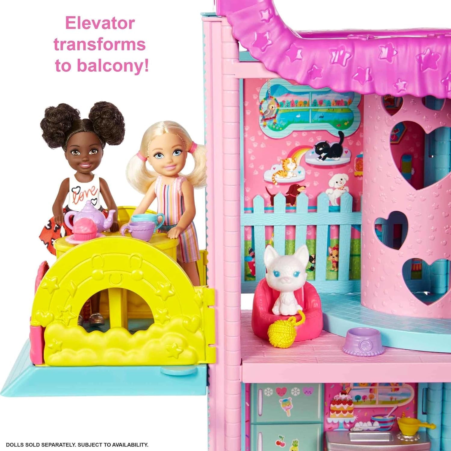 Barbie Chelsea Playhouse - 3 transformerende etager, hemmelige legeområder, elevator, pool, rutsjebane, 2 kæledyr og 20+ tilbehør, til 3+, HHX44