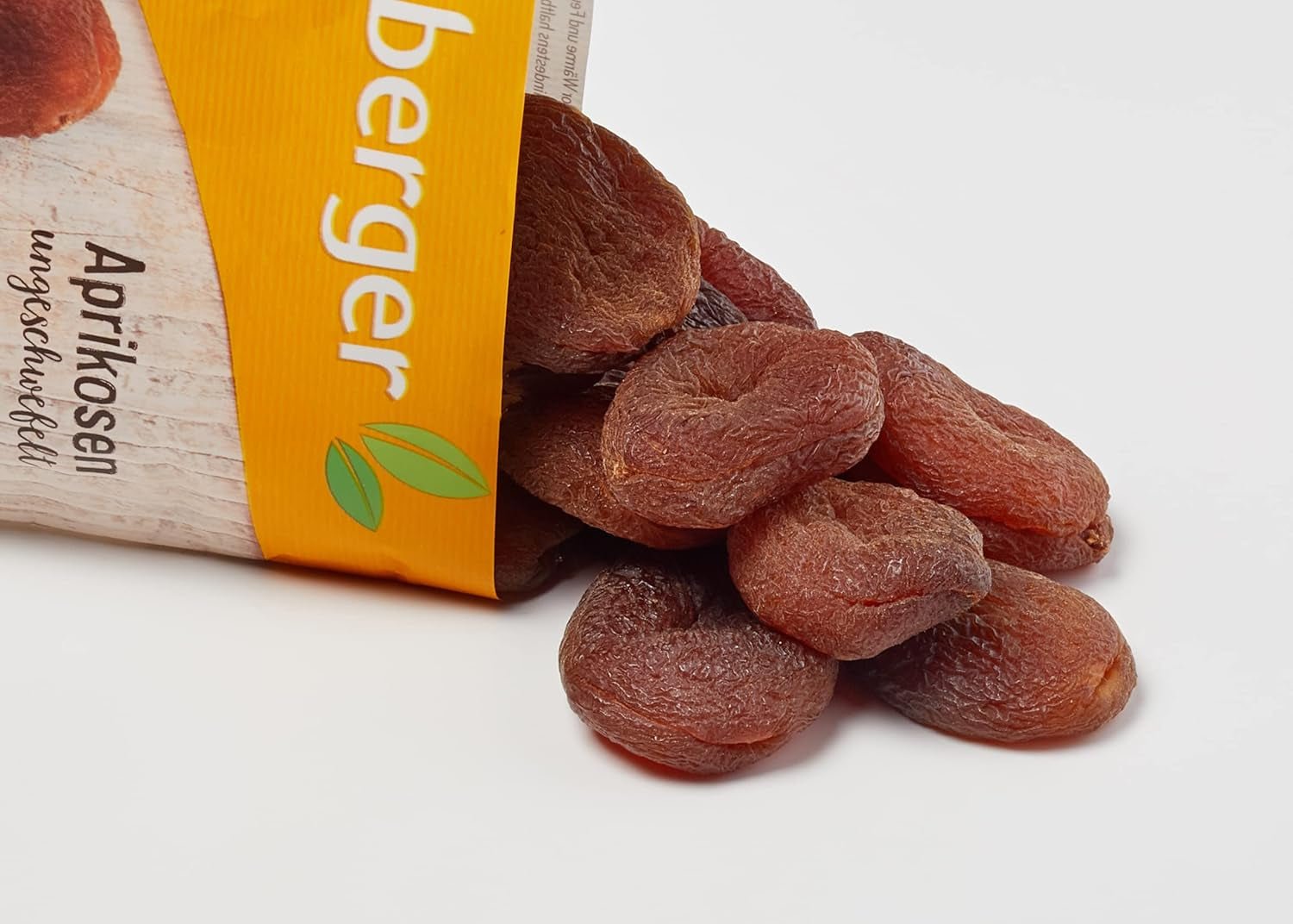 Seeberger usvovlede abrikoser: Ubehandlede tørrede abrikoser med en sød, frugtagtig smag - uden tilsat sukker - udstenede, veganske (1 x 125 g) Naty Shop Dehydrerede produkter