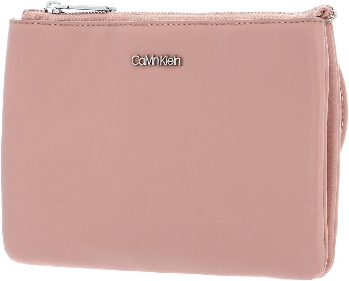 Calvin Klein CK Must EW DBL CMPT Crossbody taske Cafe Au Lait Dametasker Naty Shop
