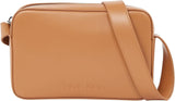 Calvin Klein crossbody taske Præget logo kamerataske med lynlås lukning Dametasker Naty Shop Brown (Leo)