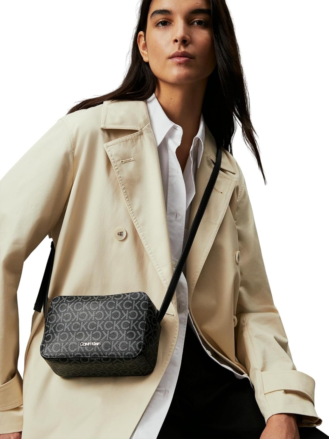 Calvin Klein skuldertaske til kvinder Ck Must Camera Bag Mono Klein, sort (Sort Mono), naturlig størrelse Dametasker Naty Shop