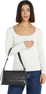 Calvin Klein K60k612139 Dame Tasker Dame Naty Shop