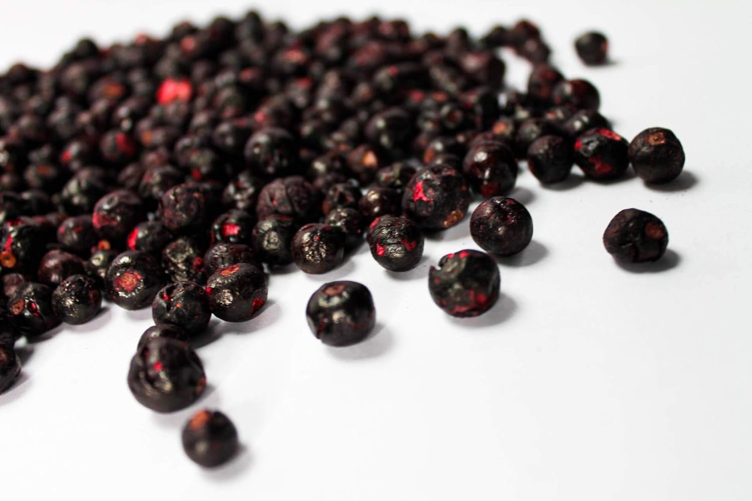 Frysetørrede solbær 250g - Frysetørrede frugter - Frysetørrede tørrede frugter - Tørrede solbær til bagning, müsli, kager, desserter Dehydrerede produkter Naty Shop