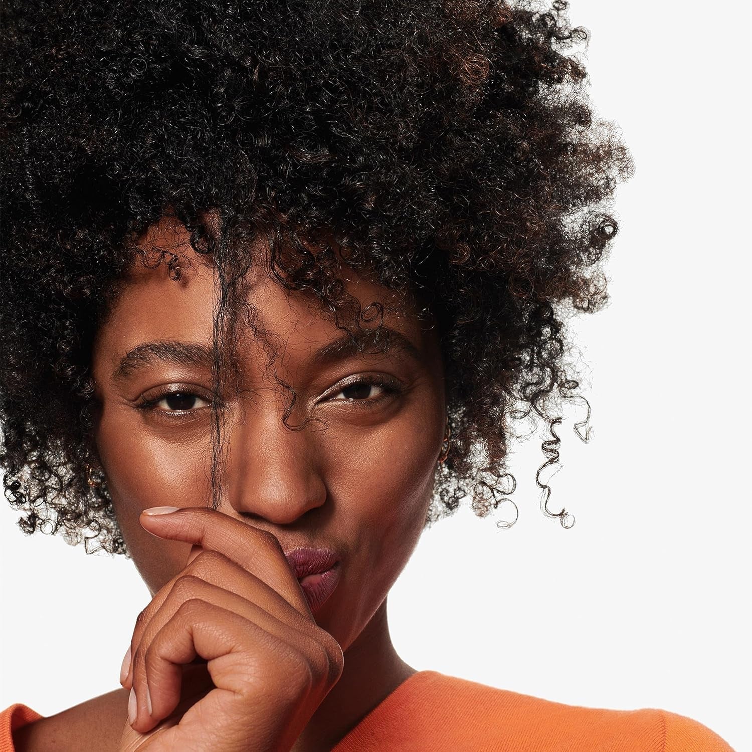 Wella Professionals Invigo Nutri Enrich - fugtgivende pleje til beskadiget hår - balsam, maske og balsam med E-vitamin, panthenol og mandler - mod krus og til livlige krøller Naty Shop Hair Mask