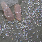 50 stk. Små Zirconia Rhombus Glitter Nail Stones Nøgleringe Blandede farver Mousserende Rhinestones Nail Charms Mini Rhombus Nail Crystals Diamantnegle Rhinestones Nail Charms Nail Accessories Nail Art