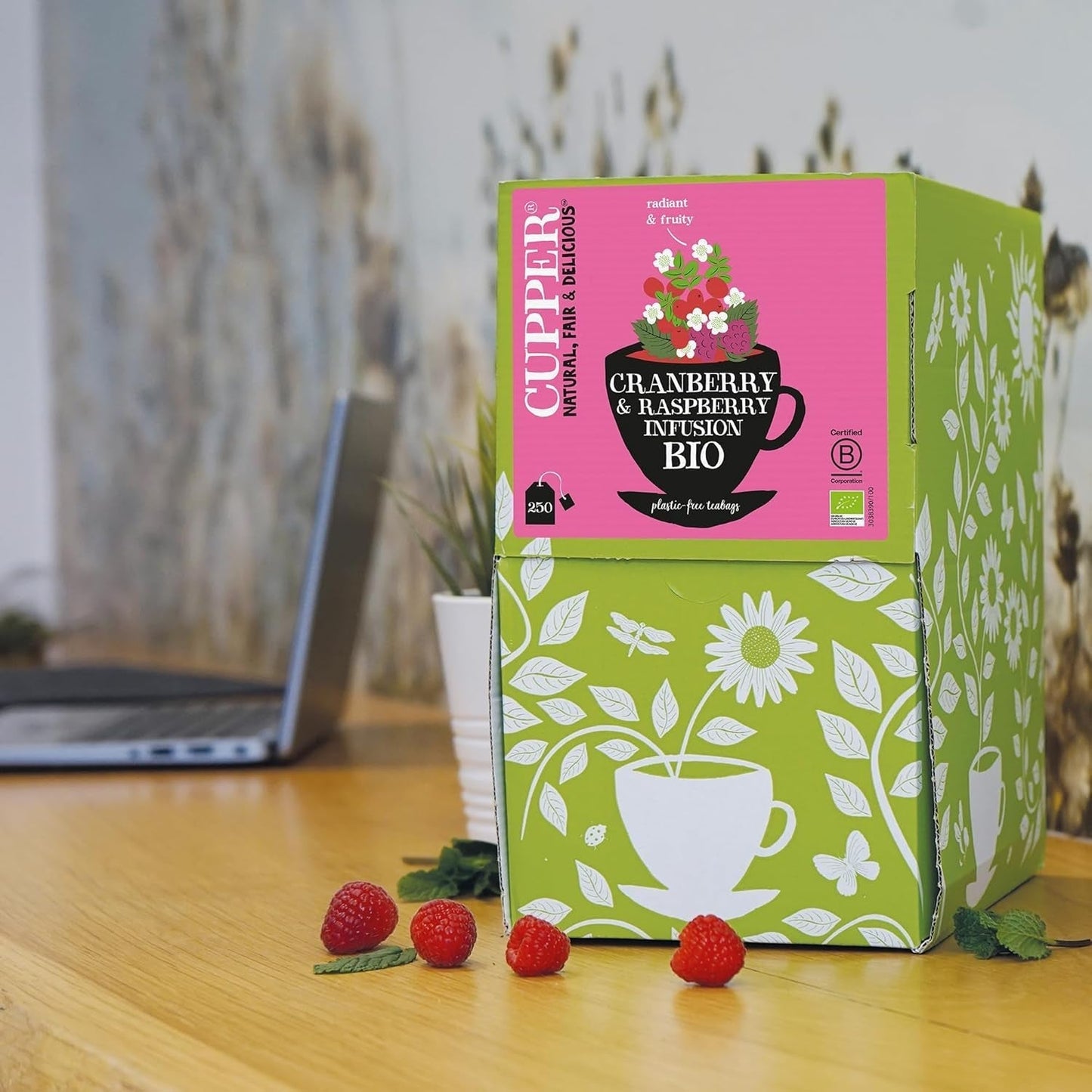 Cupper Økologisk frugt te Tranebær Hindbær | Hindbær te | 250 ublegede teposer | Big Pack | Perfekt til kontoret | Økologisk | Fair handel