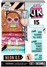 LOL overraskelse! 570776E7CAZ JK Mini Fashion Doll - 15 overraskelser, tøj og tilbehør - Samlerobjekter - Neon QT