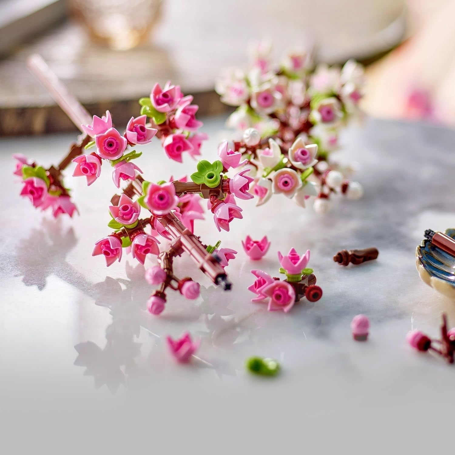 LEGO Botanicals Cherry Blossoms - Kunstige blomster til at bygge - Skrivebordsdekorationer til børn - Blomsterbuket til udstilling - Gave til kvinder og mænd fra 8 år - Botany Collection 40725 Byggesæt Besuche den LEGO-Store