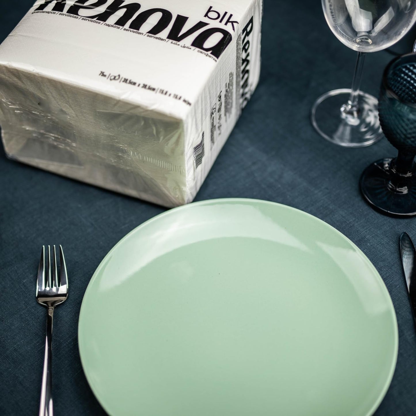 Renova store hvide papirservietter, 75 servietter
