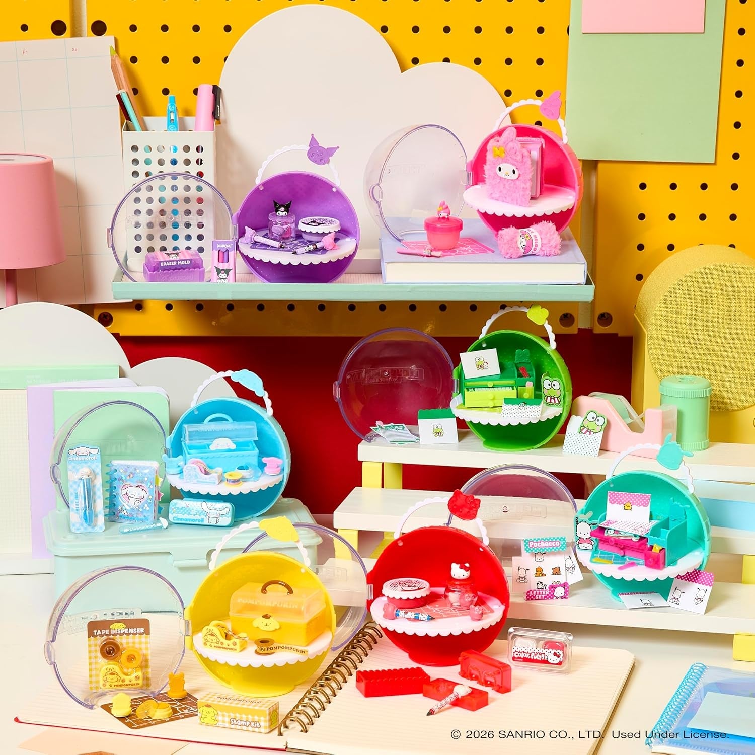 Miniverse MGA Make It Mini Hello Kitty and Friends Series 3 - Mini Samlerobjekter, Sanrio, Retro Replicas Paperery, Crafts, DIY, til samlere og børn fra 8 år og opefter