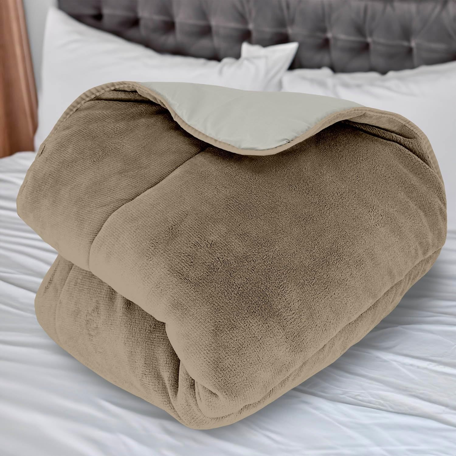 Soleil D'Ocre quilt, polstret, mikrofiber fleece, 220 X 240 cm, tofarvet, elfenben og sand Quilts og quilts Naty Shop Standard titel