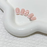 24 stk Pink Diamond Sløjfe French Manicure Tabletter Firkantede Negle Rhinestone Mønster Nude Pink kunstige negle Fulddækning lim Manicure