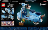 LEGO Icons Vespa 125, bygbar motorcykelmodel, vintage italiensk scooter, modelsæt til voksne, udstillingsstykke som værelsesindretning, gaver til kvinder og mænd 10298 byggesæt Besuche den LEGO-Store