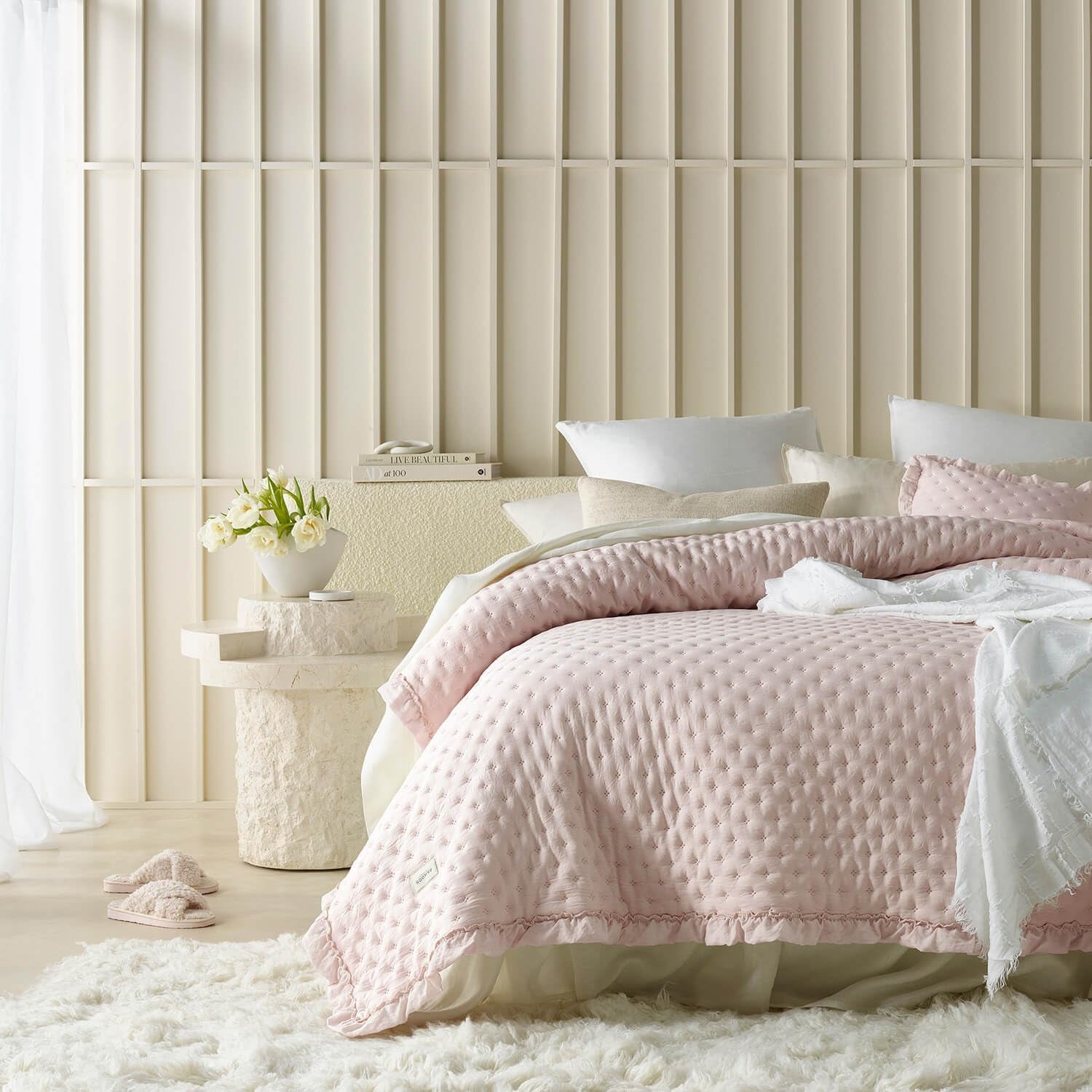 Molly Elegant Sengetæppe i Powder Pink 170 X 210 cm Sengetæppe Alsidig som sengetæppe eller sofa tæppe til seng og sofa tæppe Stil Ideel som sengetæppe Senge og tæpper Besuche den ROOM99-Store