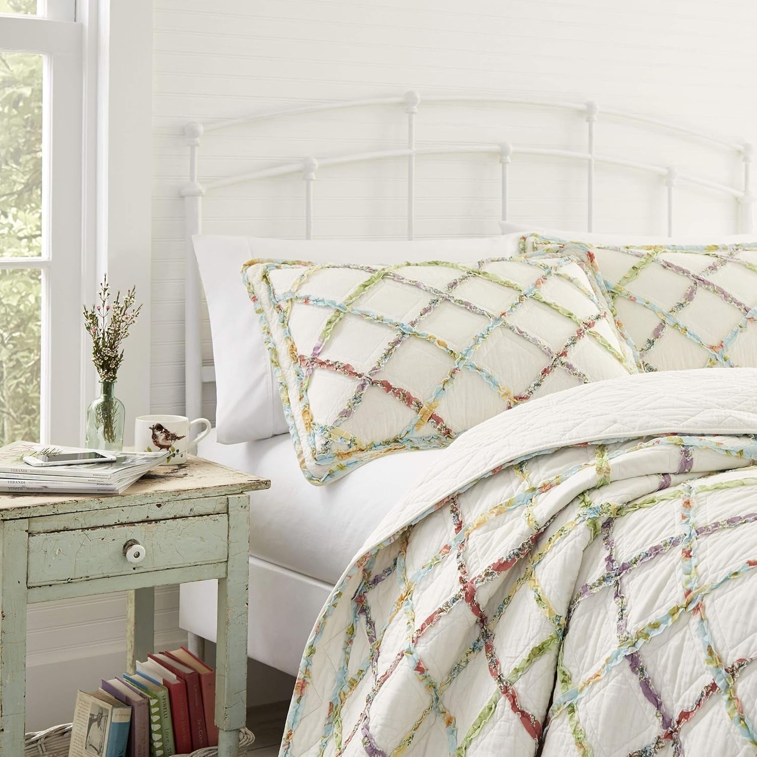 Laura Ashley Home Rüschen Garden Collection quilt, 100% bomuld, Ultra blød, Til alle årstider, Vendbar, Elegant, Dobbeltseng, Cremefarvet (197783) Dyner og dyner Naty Shop