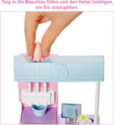 Barbie You Can Be Anything-serien, Isbar, 1x Barbie-dukke med blond hår, Ismaskine, Barbie Play-Doh, Bagetilbehør, Gave til børn, Legetøj fra 3 år og op, HCN46