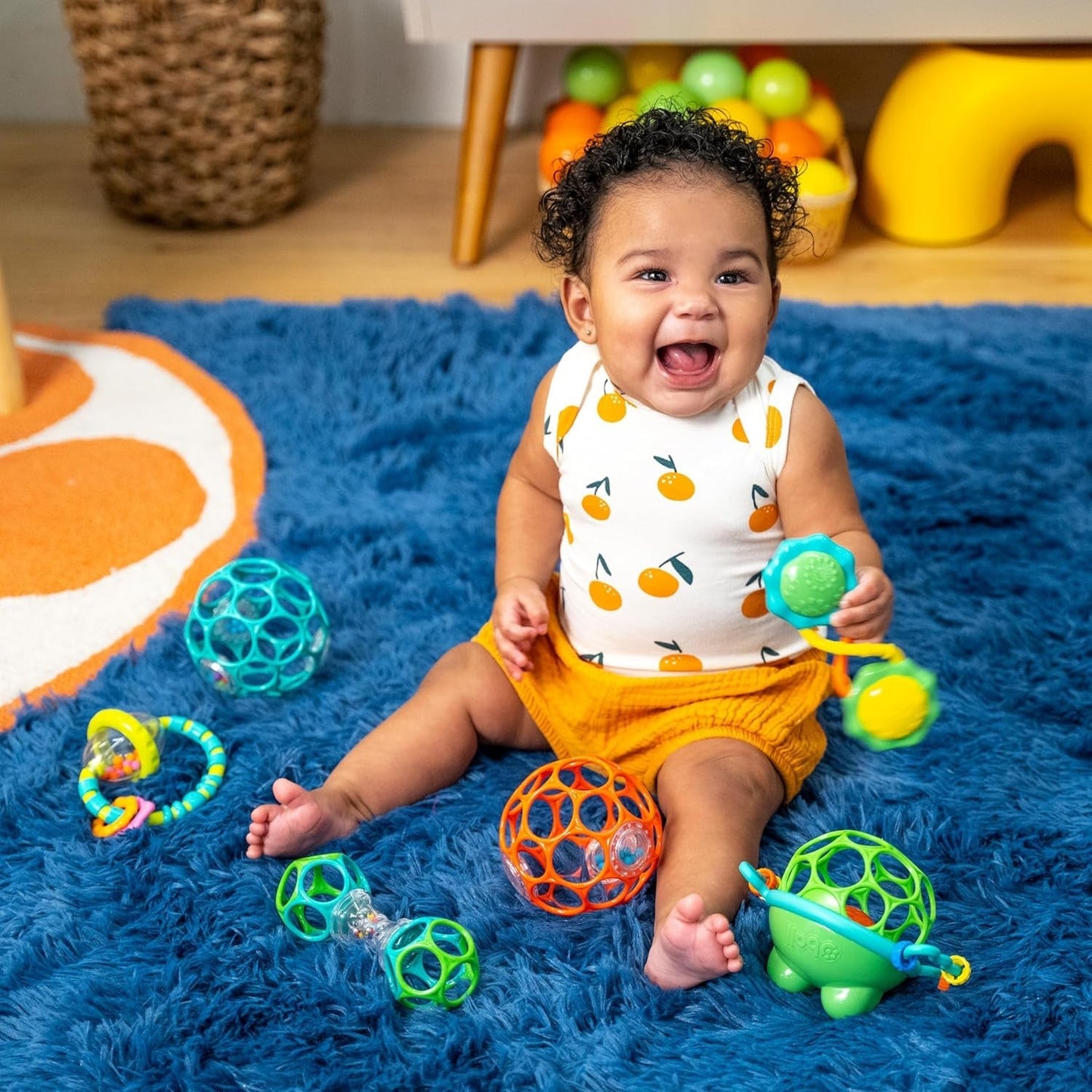 Bright Starts Little Shakers 6-delt gavesæt - babyrangler og bidere BPA-fri let at fange Unisex Newborn+