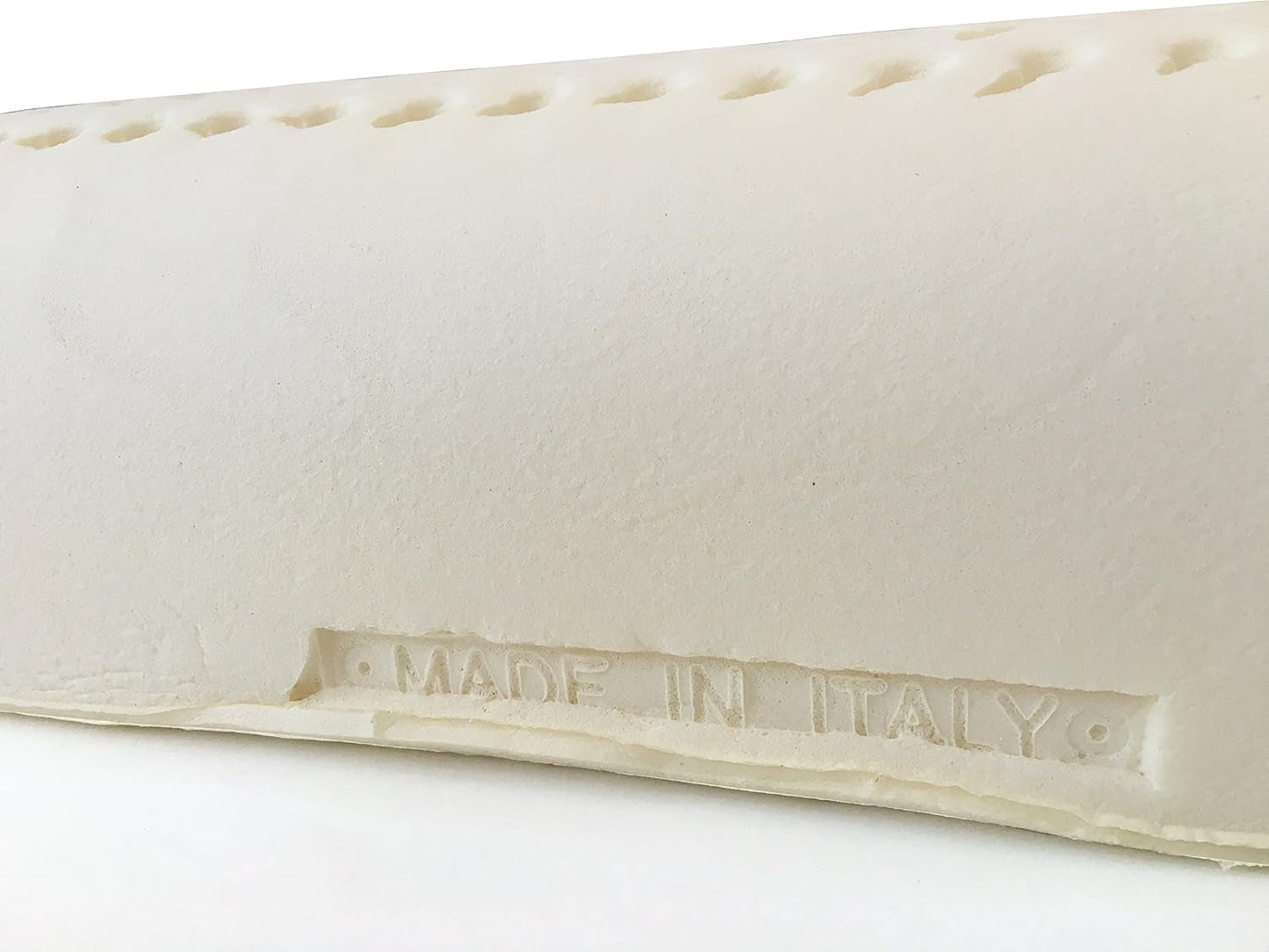 Naturlatex pude Double Wave Model - Perforeret latex pude Ultra åndbar Naturlig og sund restitution - Højeste komfort Ergonomisk Antibakteriel - 100% Made in Italy Naty Shop standard puder