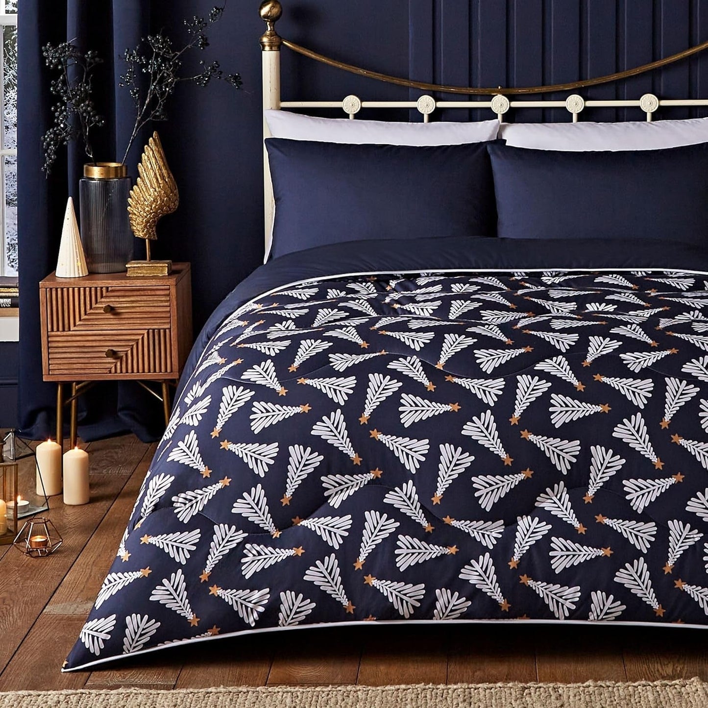 Night Lark Hyggeligt Sherpa Fleece tæppe, Klassisk Rød Tartan, 9 Tog, Luksuriøs, Fluffy, Tykk Og Vendbar, Perfekt Til Sofa, Seng, Sofa, Sofa. Hypoallergen, kan maskinvaskes, Størrelse: Senge og tæpper Night Lark Festive Trees King Size