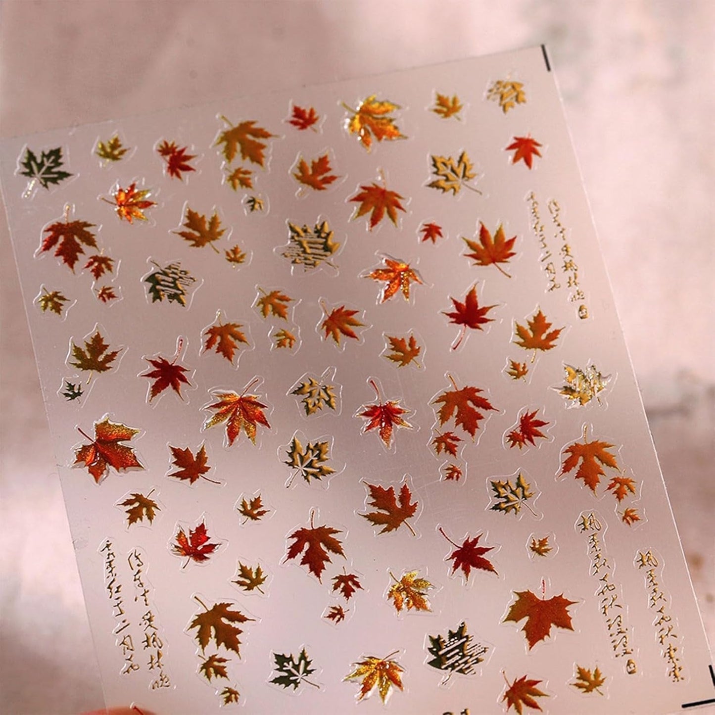 JMEOWIO 3D Nagelsticker Herbst Nail Art Sticker Selbstklebend Nagelaufkleber 5D Stereoskopisk Ahornblatt Erntedankfest Dekoration Nageldesign Tilbehør 1 Blatt