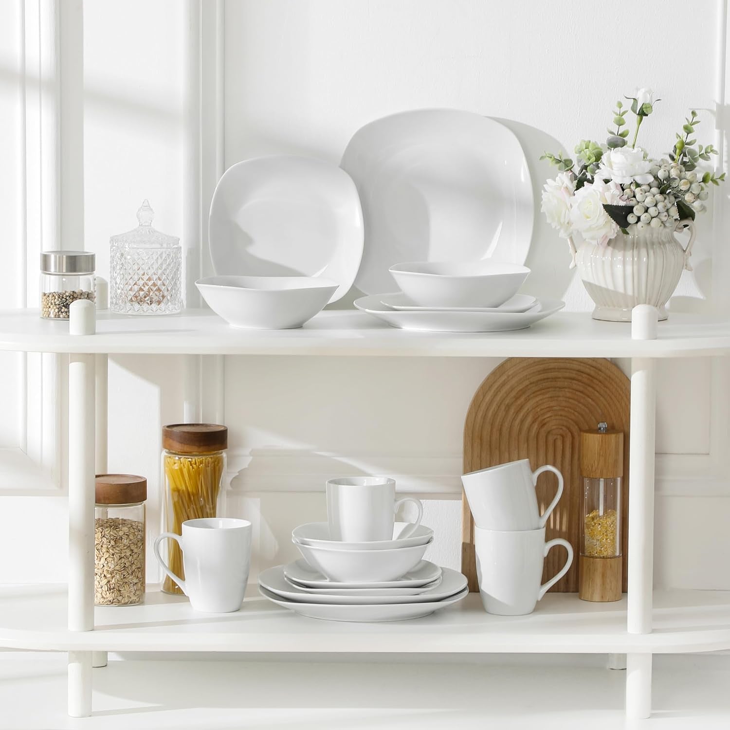 MALACASA Spisesæt til 4, 16-delt hvidt porcelænsservice, moderne servisesæt med 4 middagstallerkener, Desserttallerkener, Suma-tallerkener og -kopper, ELISA-serien