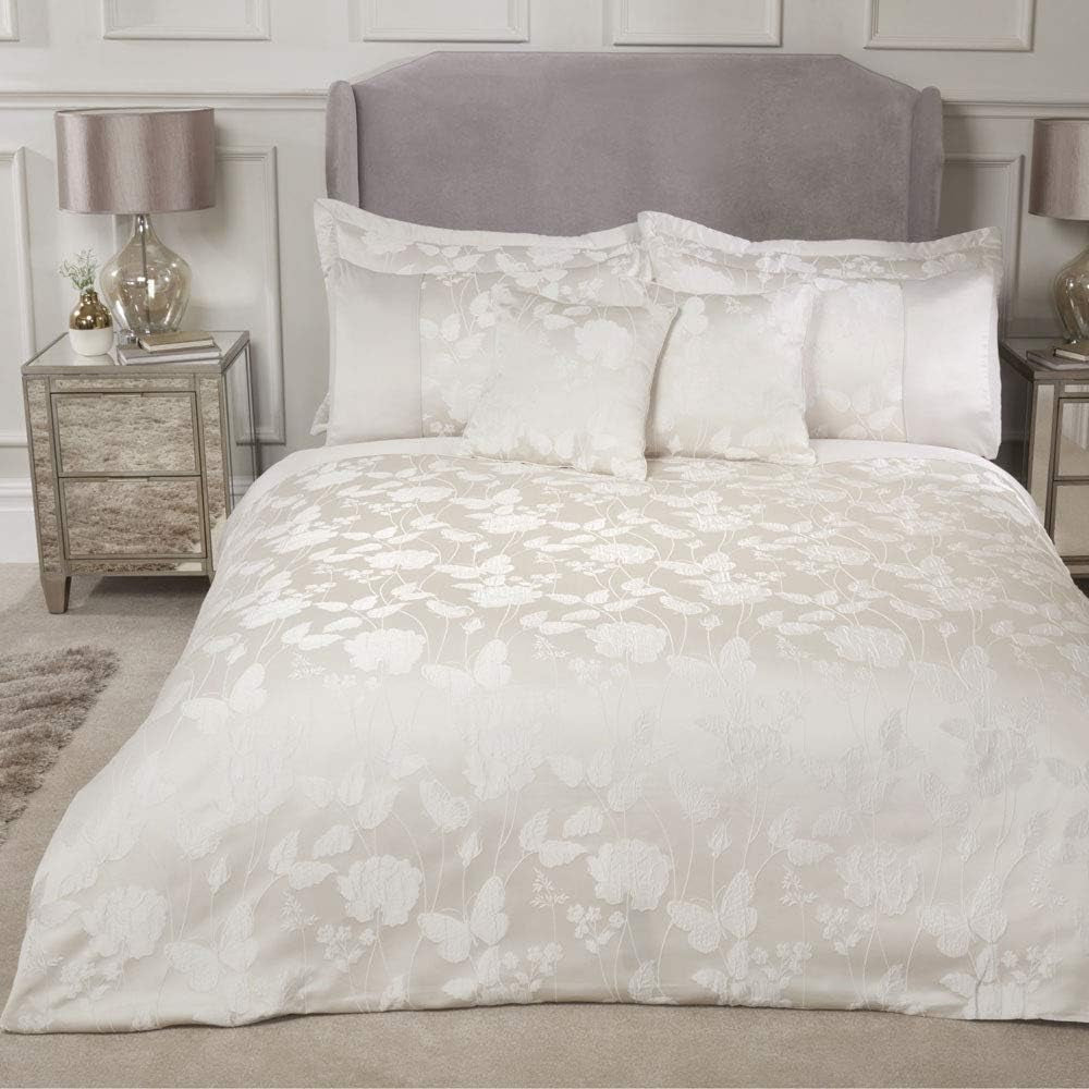 Emma Barclay Butterfly Meadow Quilt til kingsize seng, 100 % polyester, cremefarvede dyner og dyner Naty Shop Cremefarvet dobbeltseng