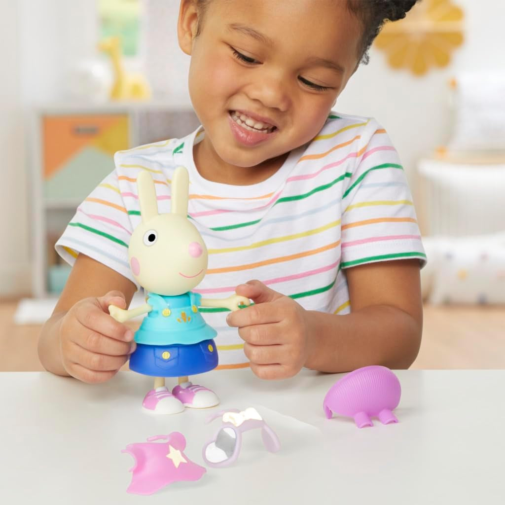 Peppa Pig Luisa Spoon - Sjov påklædningsfigur, 15 cm pigedukke med påklædningstilbehør og tøj, interaktivt legetøjssæt til småbørn fra 3 år og opefter