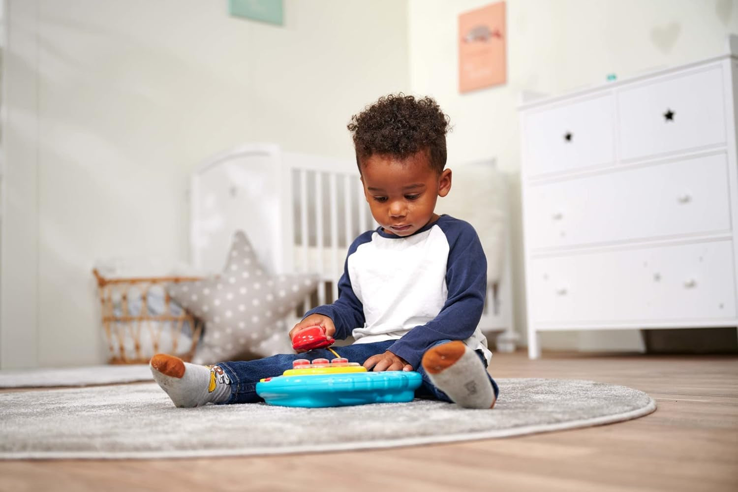 Simba 104010016 - ABC farvetelefon, babylegetøj, roterende billedskærm, sang, legetelefon, læringstelefon, med forskellige lyde, 20 cm, motoriske færdigheder, til småbørn, fra 6 måneder Babylegetøj Naty Shop