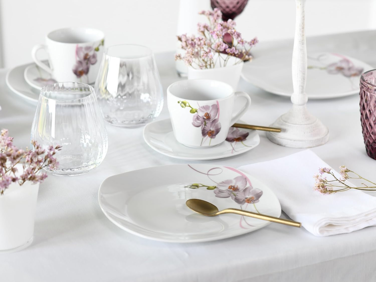 CreaTable, 24024, Square Orchid Series, 18-delt porcelænssæt til 6, Porcelænskaffeservice, Tåler opvaskemaskine og mikroovn, Kvalitetsfremstilling