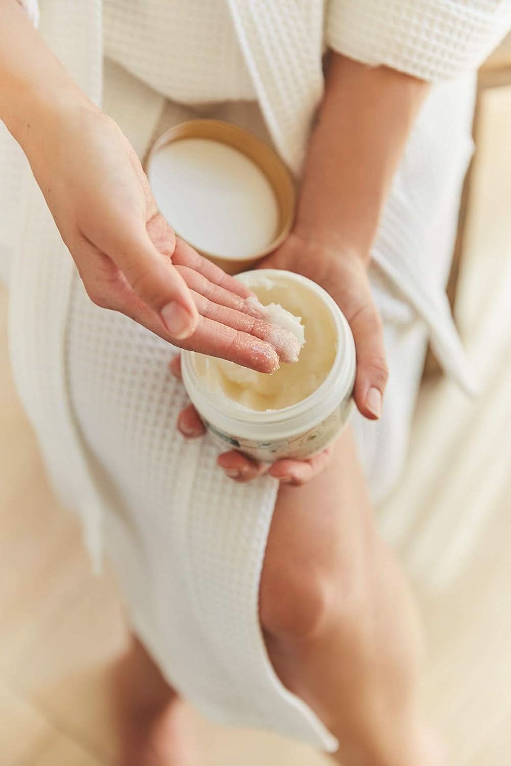 Kneipp Pampering Cream Oil Scrub, 200 ml Kosmetik og skønhed Naty Shop