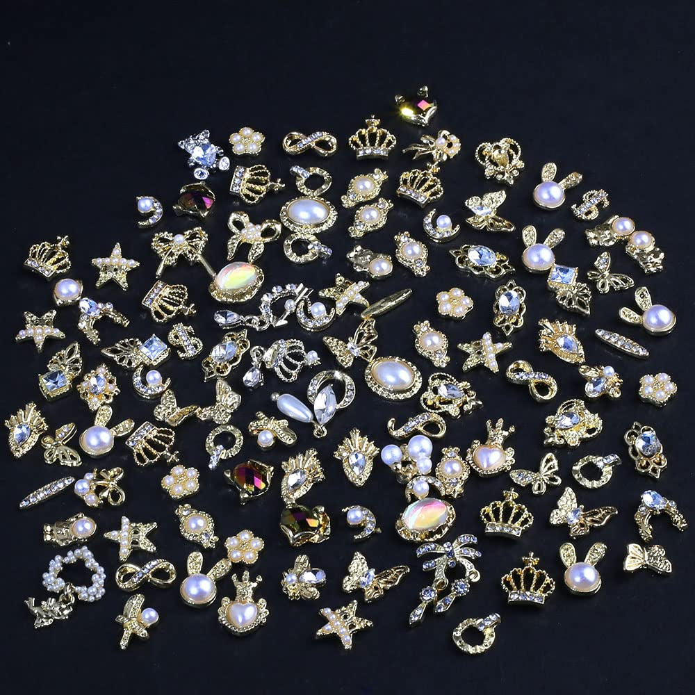 50 Stück Guld Nail Charms, Mix Styles Glitzersteine ​​Nägel Perle Legierung Nagel Steine ​​​​Blume Schmetterling Strasssteine ​​​​Nägel Herz Stern Nagel Charms DIY Nail Art Zubehör Frauen Nägel Deko
