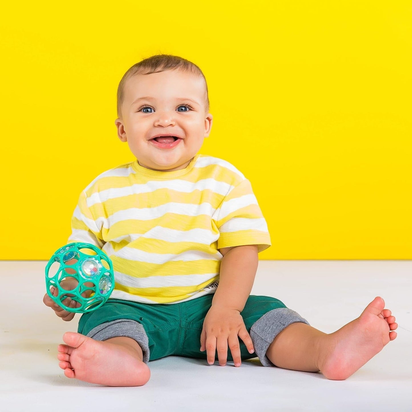 Bright Starts Little Shakers 6-delt gavesæt - babyrangler og bidere BPA-fri let at fange Unisex Newborn+