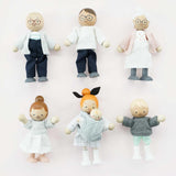 - Meine Familie mit 4 Puppen – Holz, Stoff – P053