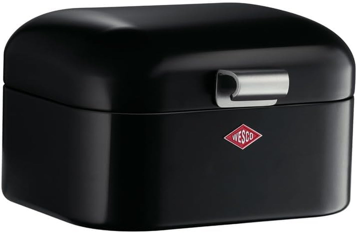 Wesco Mini Grandy brødbeholder i pink, pulverlakeret stålplade, ventilationshuller og robuste håndtag til opbevaring af madkasser Naty Shop Black