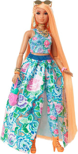 Barbie ekstra fancy, kurvet langt jordbærblondt hår, todelt jakkesæt, blå kat, lyserød taske, ananas solbriller inklusive dukke, egnet som gave, Hhn14 Naty Shop Dolls
