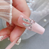 Luxus Rosa Diamant Nagel Charms 3D Butterfly Nail Art Charms Bow Nail Charms Y2K Heart Charms Nägel Tilbehør Schmetterling Herz Schleife Nageldesign Edelsteine ​​​​Strasssteine ​​Glitzersteine ​​​​Nagelschmuck