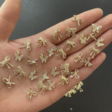 50Stück 3D Guld Sløjfe Nail Charms Butterfly Nail Art Charms Legierung Bogen Nagel Charms Nägel Zubehör Schleife Nagelschmuck Metall Schleifen Schmetterling Nageldesign Nagelanhänger Nailart Strasssteine