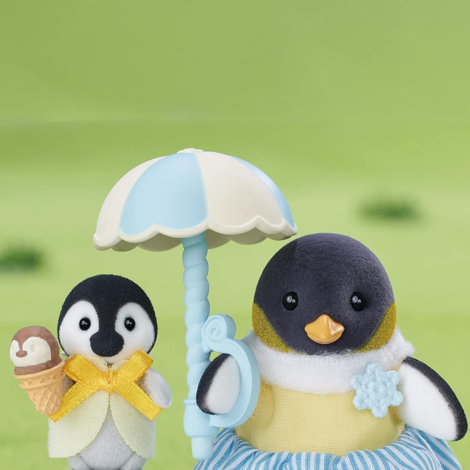 Sylvanian Families 5694 Penguin Family