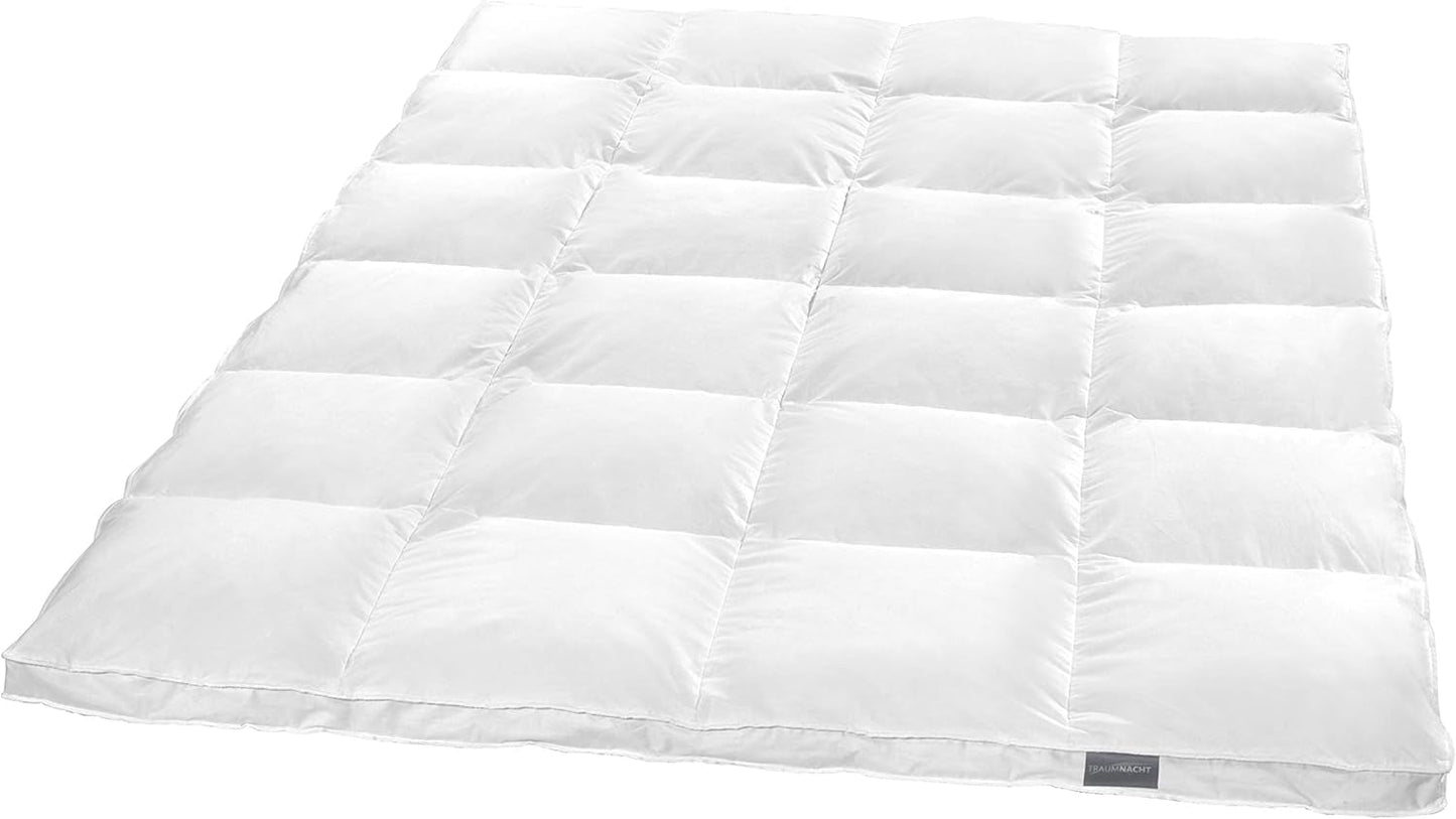 Traumnacht Basic Let dundyne med ny hvid dun (60%) og fjer (40%), DIN EN 12934, 135 X 200 Cm, Down Pass og Oeko-Tex certificeret, produceret efter den tyske kvalitetsstandard Dyner og dyner Naty Shop 60 procent dun / 40 procent fjer Meget varmt vintertæppe 1055 X2