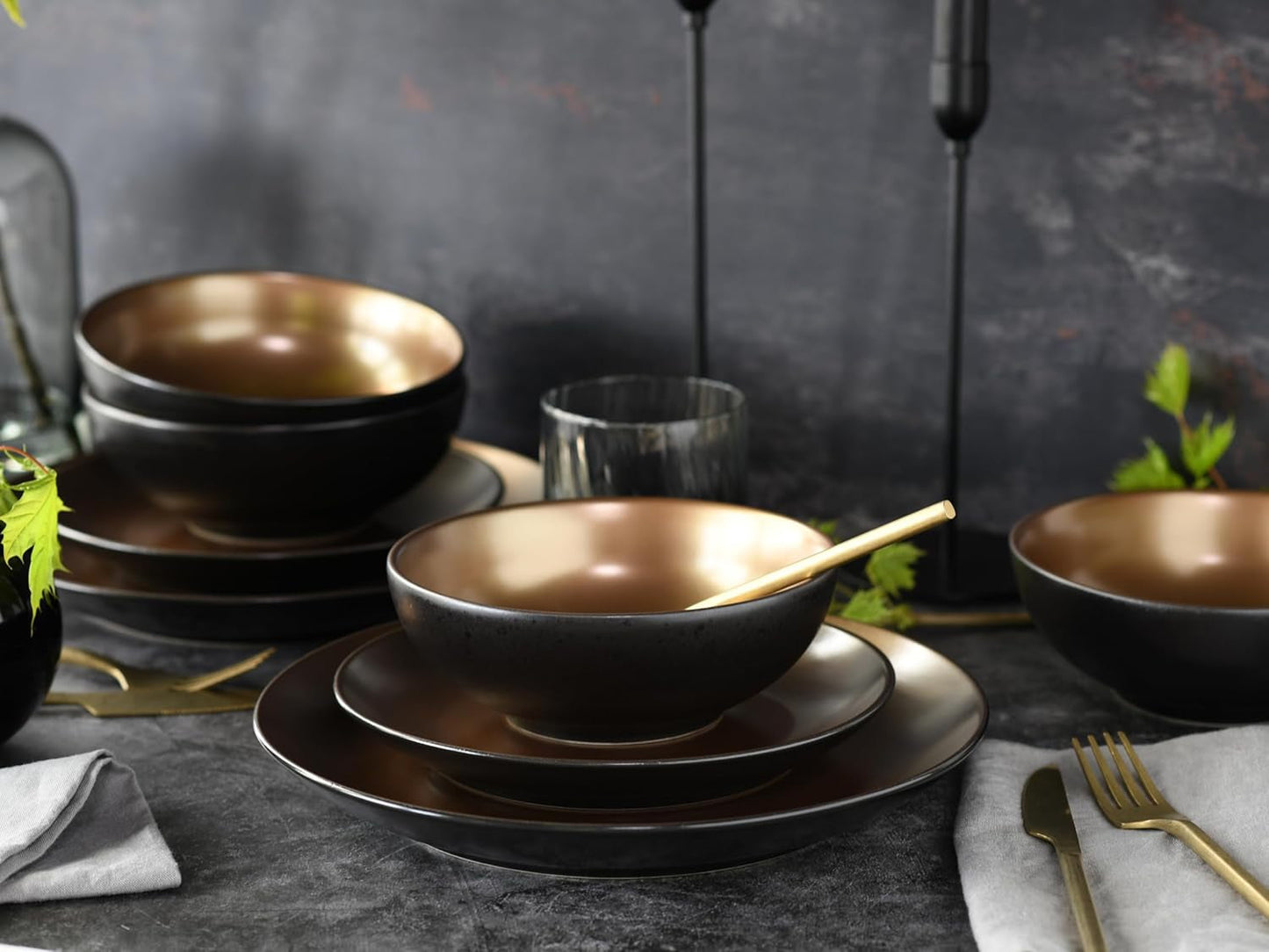 CreaTable, 23598, GLAMOR Series - Guld, 16-delt porcelænssæt, Porcelænskombinationsservice, Tåler opvaskemaskine og mikroovn, Kvalitetsfremstilling