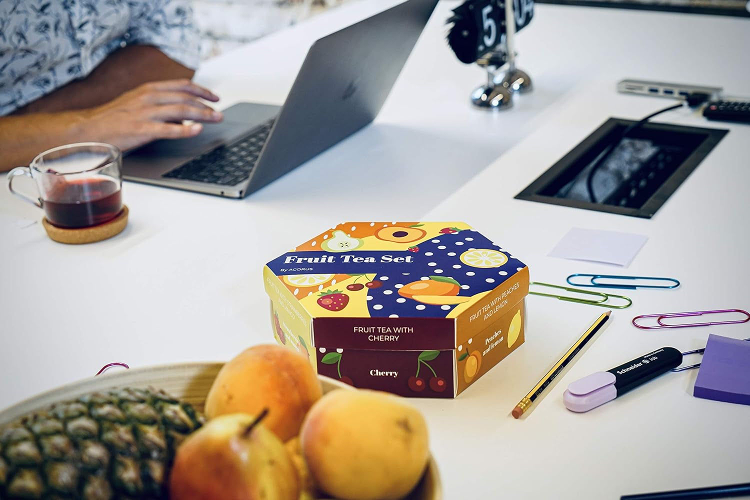 ACORUS | Luksus frugttesæt | Gavesæt med naturlige teer i 6 smagsvarianter | Urtete, frugtte | Sortiment af teer | Teæske med 60 teposer