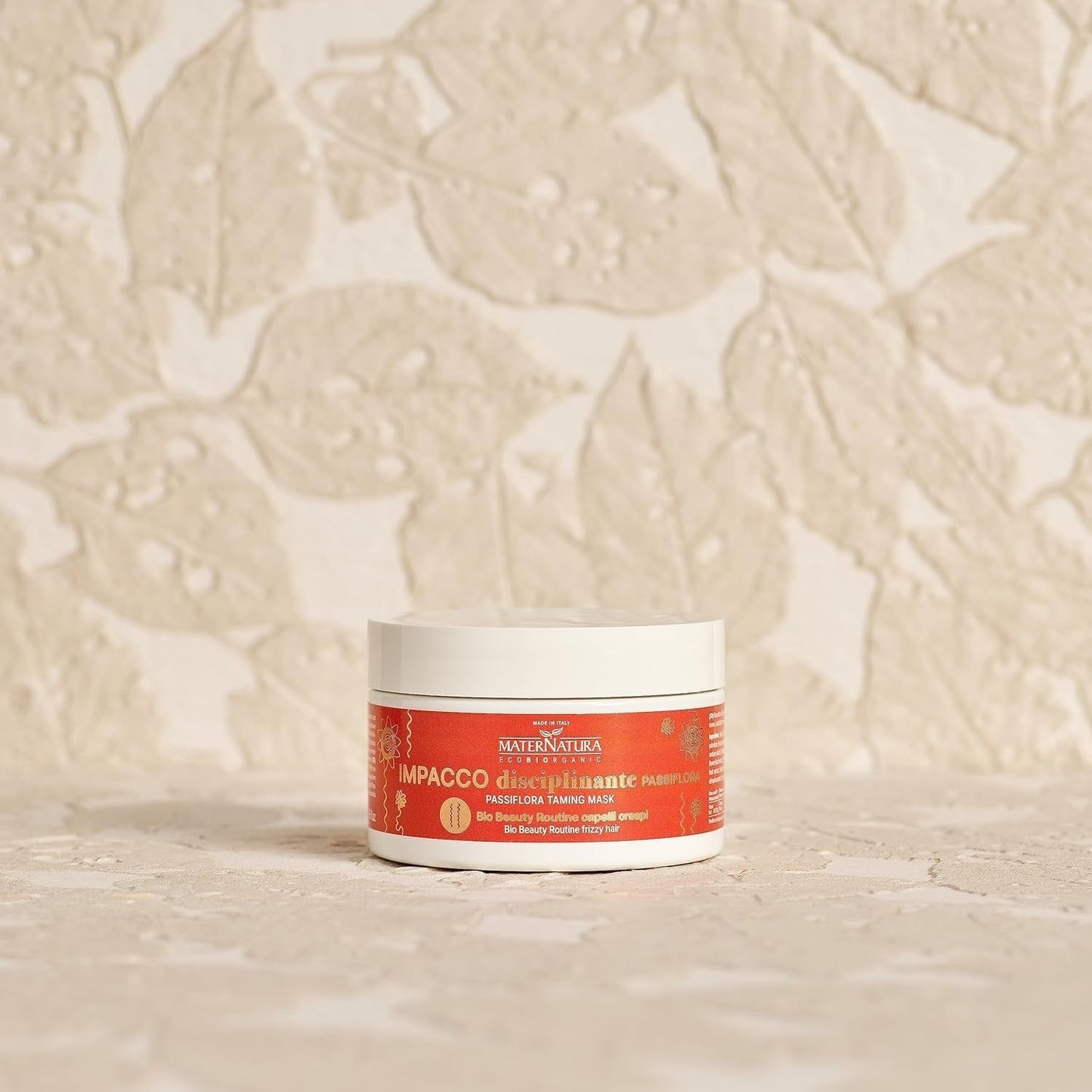 Maternatura krøllet krøllet hårmaske med passionsblomst, reparation, styrke og glans for perfekte krøller, organisk skønhedsrutine til krøllet hår, lavet i Italien - 100 ml Naty Shop hårmaske
