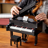 LEGO Ideas Koncertflygel (21323); Byggesæt; Dit eget koncertklaver; Fantastisk modelprojekt for den talentfulde pianist, musiker, musikelsker eller hobbyist (3.662 styk) Byggesæt Besuche den LEGO-Store