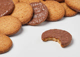 Brandt Hobbits Chokolade 265g Pakke - Sprød Fuldkorns Chokolade Havregrynskiks - Sprød dej til hele familien - i praktisk kikserulle